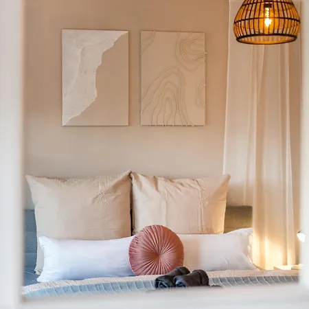 Neu: 100m² - Ideal Fuer Familien/geschaeftsr. - Hbf Lejlighed